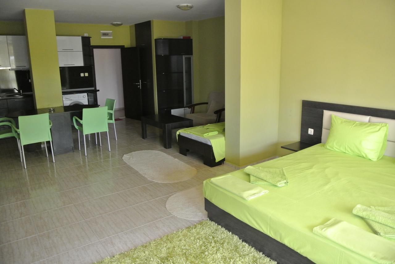 St. Sofia Apartments - Official Rental 阳光海滩 外观 照片